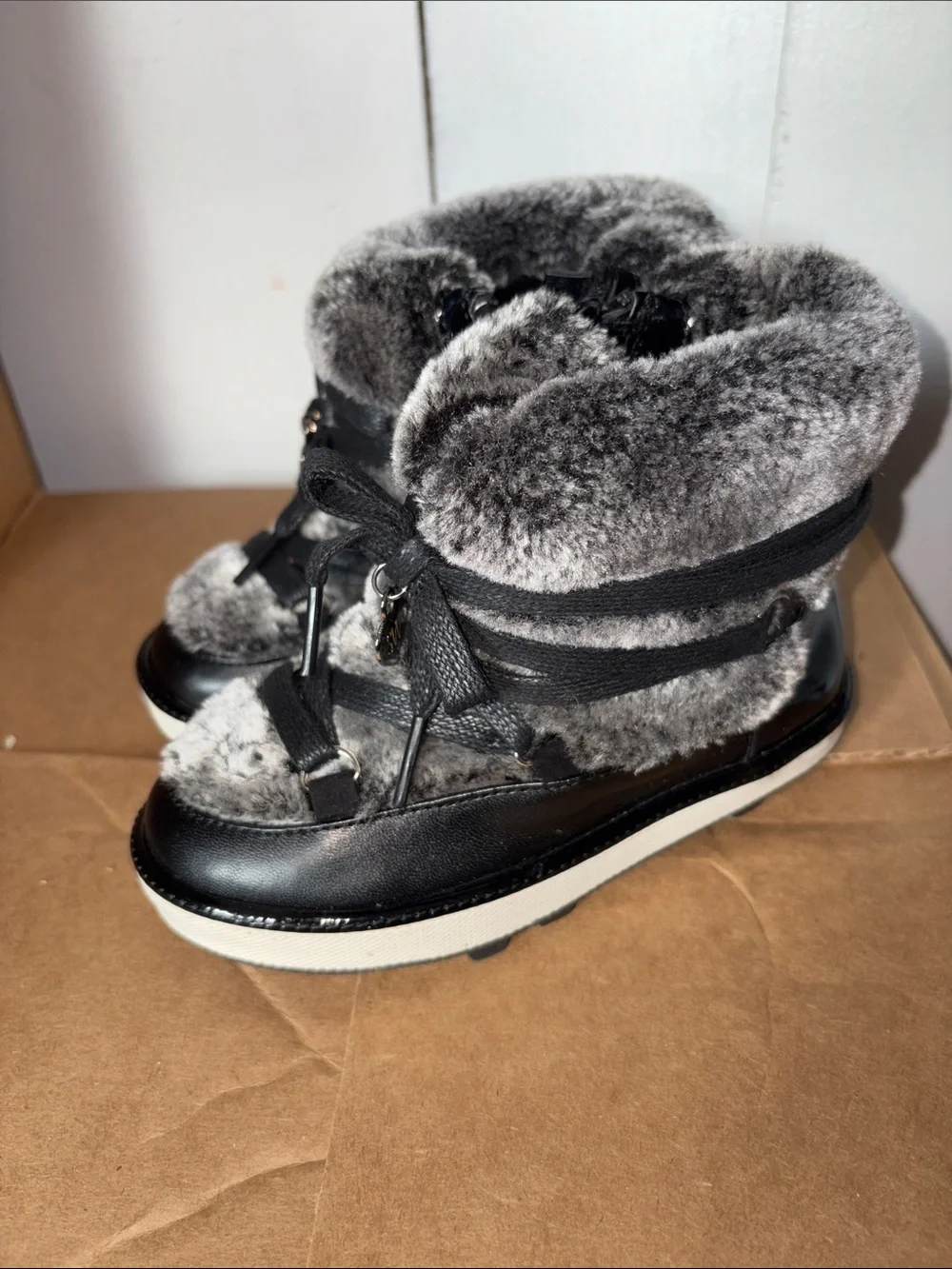 Stuart Weitzman boots size 10